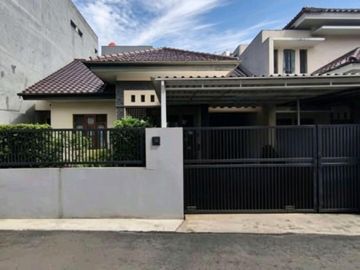 Dijual Rumah Siap Huni 3 KT, 2 KM, LT 217 m² - Pesanggrahan Jakarta Selatan