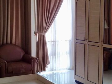 Pakuwon Indah LISBON, BOULEVARD / jalan KEMBAR, Surabaya Barat.
