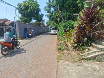 Dijual Cepat Tanah di Jomin Timur Cikampek. Cocok untuk dibangun Workshop, Yayasan dan Kontrakan.
