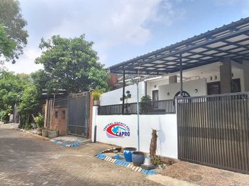 Rumah Oma View Cemorokandang Malang Kota juat murah B.U dkt Casablanca