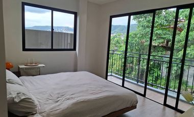 Beautiful RFO 4Bedroom House for sale in Guadalupe, Cebu 𝐅𝐎𝐑 𝐒𝐀𝐋𝐄 THE SLOPE 91 RESIDENCES