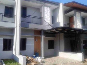 Rumah 2 Lantai Dekat Pintu Tol Sawangan4