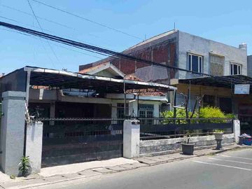 Dijual murah via lelang rumah di Jambangan Surabaya