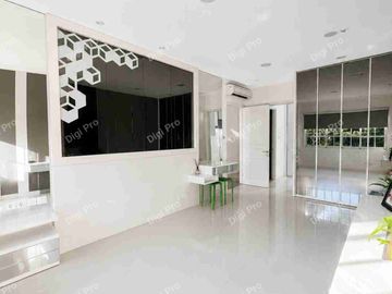 Dijual Rumah Metro Tanjung Bunga 15x19 Sudut, Pavilion Doubel Decker