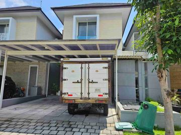 Jual Graha Natura 2 Lantai Siap Huni