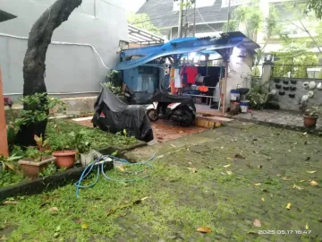 BU Rumah dan Tanah bisa beli 1/2 di Rawamangun, Jakarta Timur #217