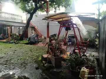 BU Rumah dan Tanah bisa beli 1/2 di Rawamangun, Jakarta Timur #217