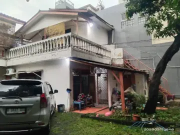 BU Rumah dan Tanah bisa beli 1/2 di Rawamangun, Jakarta Timur #217