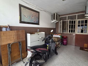 Dijual rumah sangat siap huni di Taman Pondok Indah Wiyung, Surabaya Barat