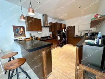casa en Renta en Hacienda San José con alberca privada amueblada