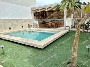 casa en Renta en Hacienda San José con alberca privada amueblada