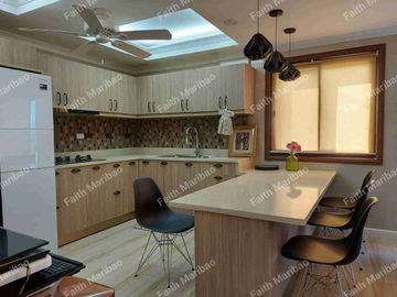5 bedrooms Beach View House and for Rent -Punta Engano Mactan Lapulapu