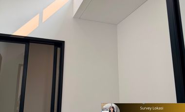 satu-satunya rumah mewah 2 lantai di pusat kota gading serpong, terlaris di kelasnya