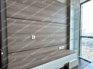 for rent Casa Domaine 3+1 bedroom Tanah Abang, Jakarta Pusat. Premium Location near business area