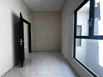 Dijual Rumah Baru American Classic Pondok Mutiara Regency - Sidoarjo