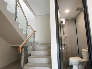 Rumah 2 LT SIAP HUNI TNPA DP Free All in Sawangan