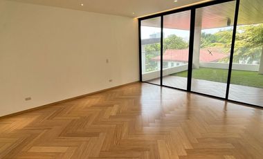 427 sqm White Plains Brand New House in Quezon City near Katipunan Ave, Ateneo de Manila and Robinsons Magnolia