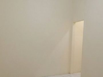 DIJUAL RUMAH SIAP HUNI – BARU RENOV – TAMBAKSARI, SURABAYA