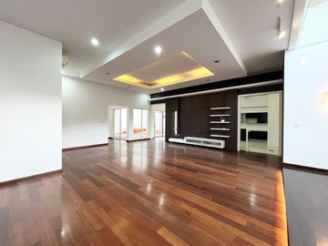 Dijual Rumah Cluster The Crown PHG Gading Serpong View Golf