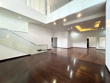 Dijual Rumah Cluster The Crown PHG Gading Serpong View Golf