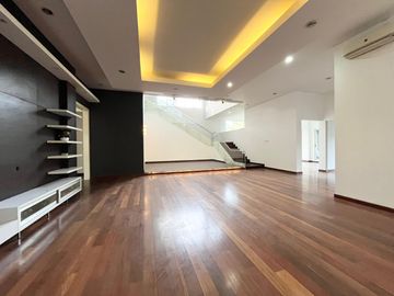Dijual Rumah Cluster The Crown PHG Gading Serpong View Golf