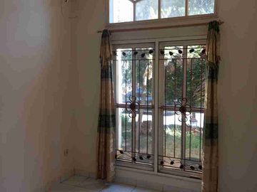 Dijual Rumah Siap Pakai Perum Graha Padma Dekat Tol Krapyak Semarang