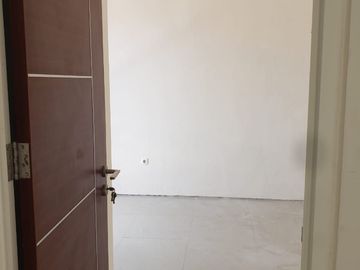 Dijual Rumah Lokasi Strategis di Jl. Puspowarno Selatan Semarang