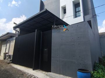 Dijual Rumah Modern Minimalis di Singosari Malang