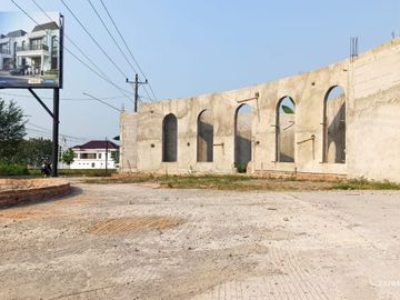 HUNIAN MEWAH 2 LANTAI, DEKAT AKSES TOL JOGJA !
