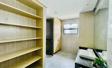 3 Bedroom Townhouse for Sale in Project 8, Quezon City
