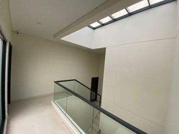 Dijual Rumah Bagus Siap Huni di Gading Serpong