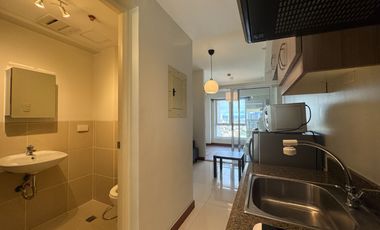 Condo for Rent in DMCI Homes Brio Tower, Makati City!