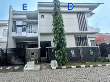 Dijual Rumah Mulyosari Prima Utara Mulyorejo Surabaya Timur   RON.A2847