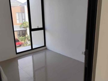 DIJUAL RUMAH HOOK LAVISH HILLS CITRALAND KOSONGAN