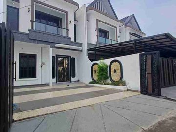 Rumah Brand New Luas 200m 3+1 Kamar SHM Dekat Jl Raya Jagakarsa