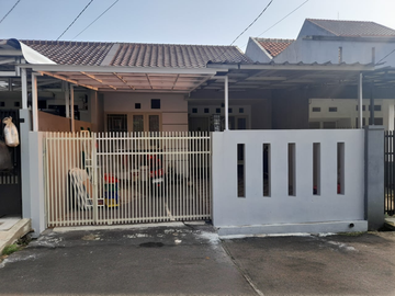 Rumah 1 Lantai di Komplek Arcamanik Cisaranten Kulon One Gate System