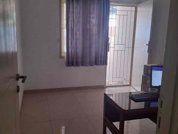 Rumah 1 Lantai di Komplek Arcamanik Cisaranten Kulon One Gate System