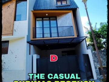 Dijual rumah baru 2 lantai siap huni modern style The Casual Purimas Regency Surabaya Timur