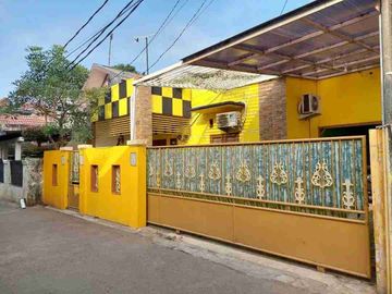 rumah yelow yg kuning di jati cempaka, jatiwaringin