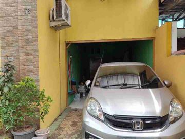 rumah yelow yg kuning di jati cempaka, jatiwaringin