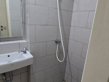 Disewakan Termurah Apartemen Amor Tipe Studio Semi Furnish pakuwon city surabaya timur