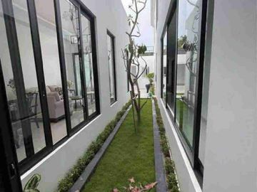 Rumah Mewah Dijual Crown Hill,Dekat sekolah Global indo-Asia Batam Kota