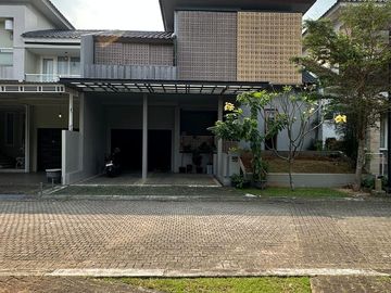 Rumah Mewah Fully Furnished Kebayoran Bintaro (SP 1165)