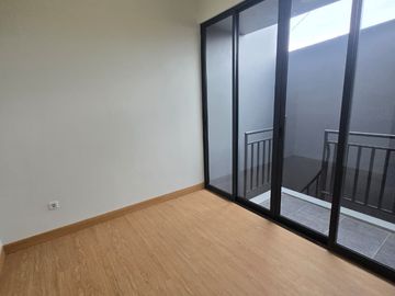 Dijual Rumah Baru 2 Lantai Minimalis Modern di Mekar Sejahtera, Bandung