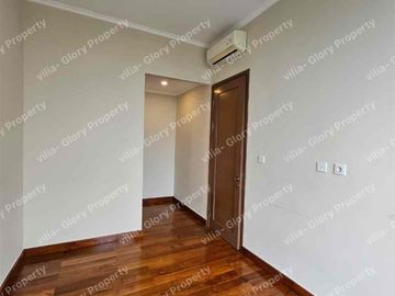dijual 2+1 taman anggrek residence