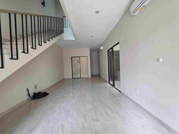 Rumah Baru di Sunter Griya inti sentosa