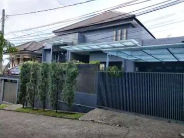 rumah murah 2 lantai terawat siap huni komplek gegerkalong permai