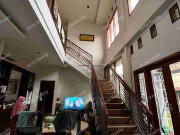 DiJual Rumah Mewah Siap Huni Di Puri Esperansa Margajaya Kota Bekasi