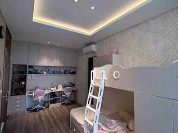 siap huni mewah pool luas Lyndon Navapark BSD