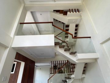 For Sale 4 Storey Modern Townhouse in Morningside Terrace Subd. Sta Mesa, Manila. KSA